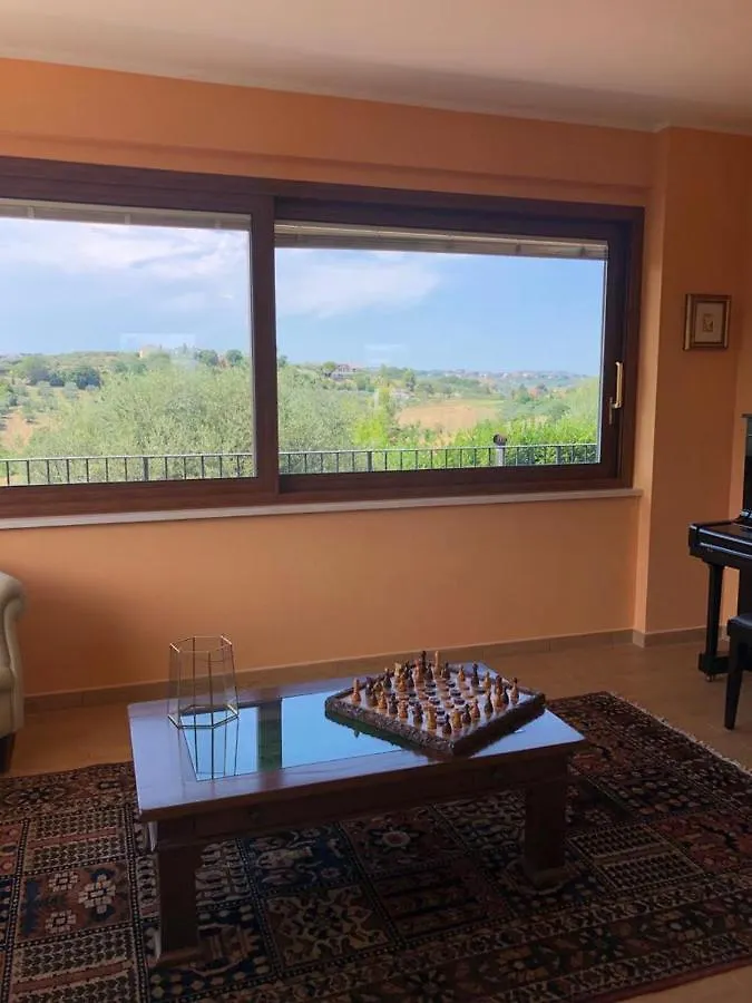 Villa Leone Pianella  0*, Pianella (Pescara)