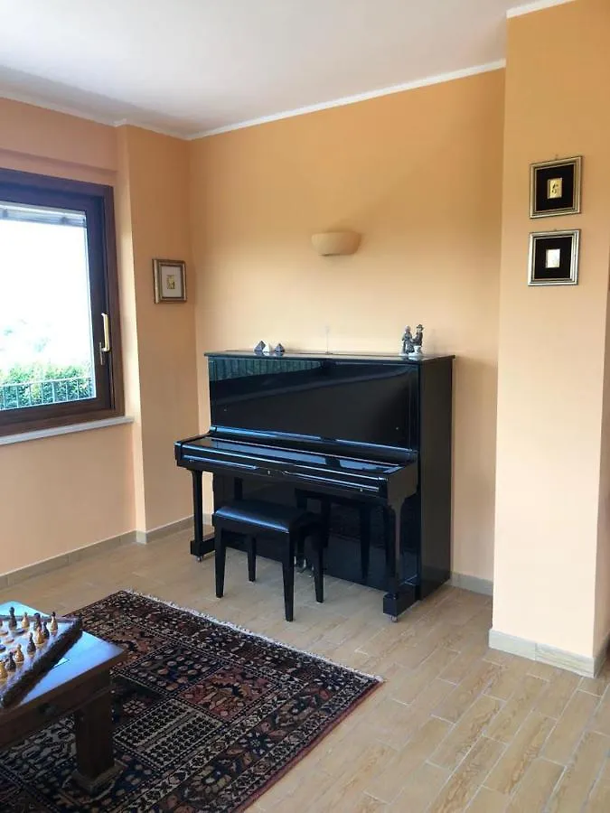 Villa Leone Pianella  0*, Pianella (Pescara)